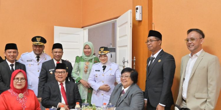 Perkuat Sinergi dan Kolaborasi, Wabup Bengkalis Hadiri Pelantikan Bupati dan Wakil Bupati Siak
