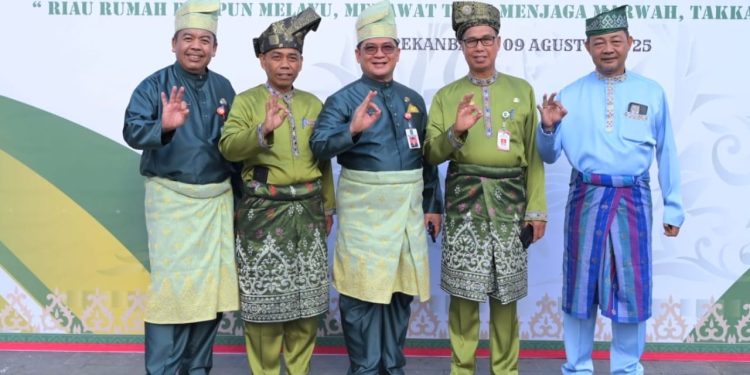 Hari Jadi Riau, Bupati Kasmarni Komitmen Untuk Jadikan Riau Pelopor Kawasan Hijau