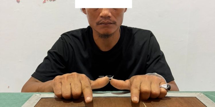 Seorang Pengedar Diamankan Satresnarkoba Polres Bengkalis, di Desa Kesumbo Ampai
